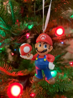 Hallmark 3" Nintendo Mario With Mushroom Christmas Ornament 2HCM9092