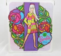 Vintage 1967 Barbie Doll Carrying Case White All That Jazz Design And Flowers -Toy Store All that jazz barbie 1967 mod carrying case flowers