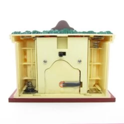 The Bearingers Flickering Light Fireplace Lighted Tabletop Display By Hallmark -Toy Store Battery operated flickering light fireplace hallmark display