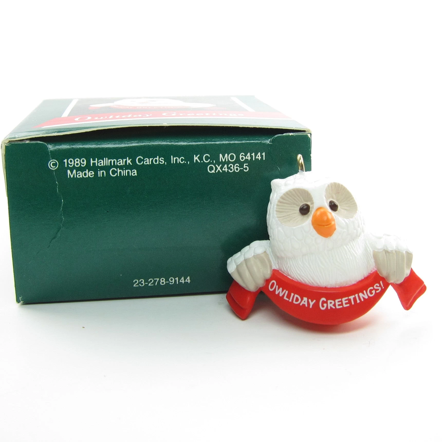 Owliday Greetings Ornament Vintage Hallmark 1989 Christmas Owl Tree Decoration 5 Owliday Greetings Ornament Vintage Hallmark 1989 Christmas Owl Tree Decoration - Image 5