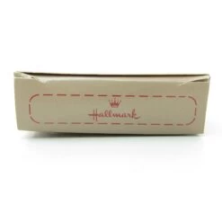 Fresh Berries Vintage 1985 Hallmark Embroidered Strawberries Stitchery Lapel Pin -Toy Store Hallmark cards inc vintage fresh strawberries berries pin