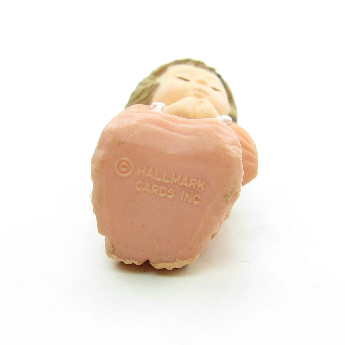 Praying Angel Vintage 1978 Hallmark Christmas Ornament - MISSING WING 5 Praying Angel Vintage 1978 Hallmark Christmas Ornament - MISSING WING - Image 5