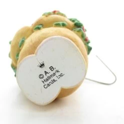 Forever Friends Bear Vintage 1995 Hallmark Andrew Brownsword Ornament 9 Forever Friends Bear Vintage 1995 Hallmark Andrew Brownsword Ornament -Toy Store Hallmark forever friends bear andrew brownsword 1995 ornament