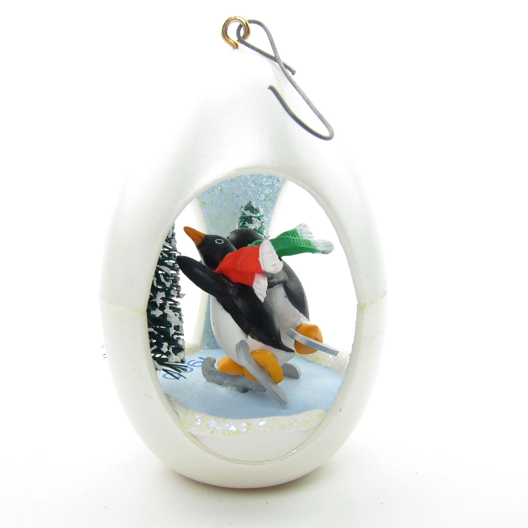 Winter Surprise #2 Penguin Ornament Vintage 1990 Hallmark Keepsake 4 Winter Surprise #2 Penguin Ornament Vintage 1990 Hallmark Keepsake - Image 4