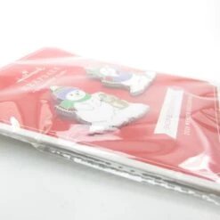 Snow Buddies Pin Set Hallmark 2018 Keepsake Ornament Club Member Exclusive 9 Snow Buddies Pin Set Hallmark 2018 Keepsake Ornament Club Member Exclusive -Toy Store Tammy haddix snow buddies enamel hallmark pins set