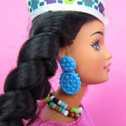 Native American Barbie Doll Third Edition Vintage 1994 Dolls Of The World Special Edition #12699 10 Native American Barbie Doll Third Edition Vintage 1994 Dolls Of The World Special Edition #12699 -Toy Store Turquoise earrings native american barbie doll 1994 3rd third edition