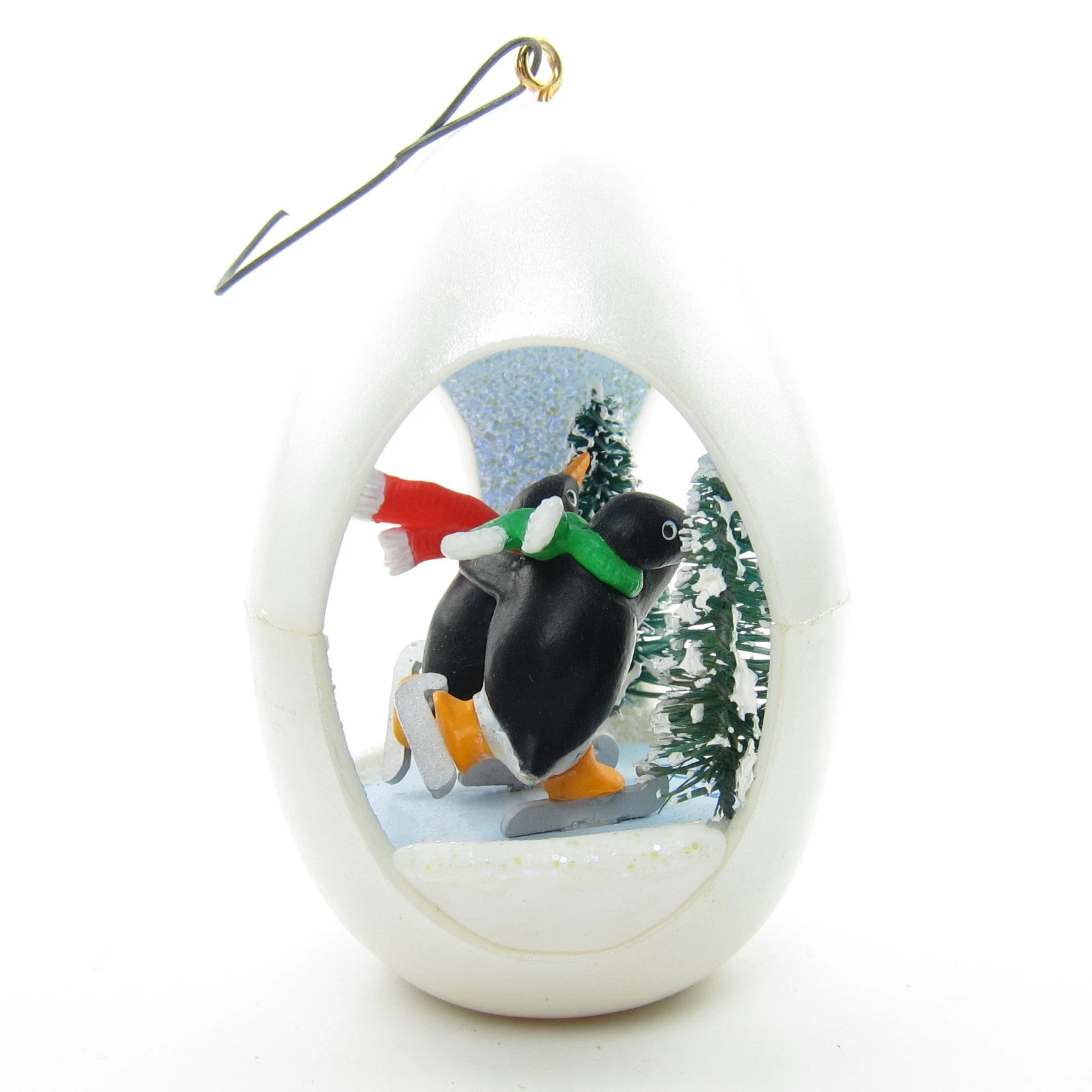 Winter Surprise #2 Penguin Ornament Vintage 1990 Hallmark Keepsake 5 Winter Surprise #2 Penguin Ornament Vintage 1990 Hallmark Keepsake - Image 5
