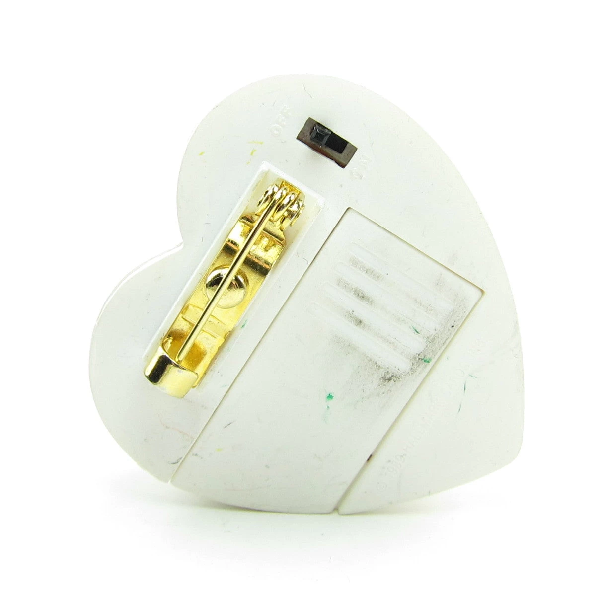 Heart Tic-Tac-Toe Pin Hallmark 1989 Valentine's Day Lapel 2 Heart Tic-Tac-Toe Pin Hallmark 1989 Valentine's Day Lapel - Image 2